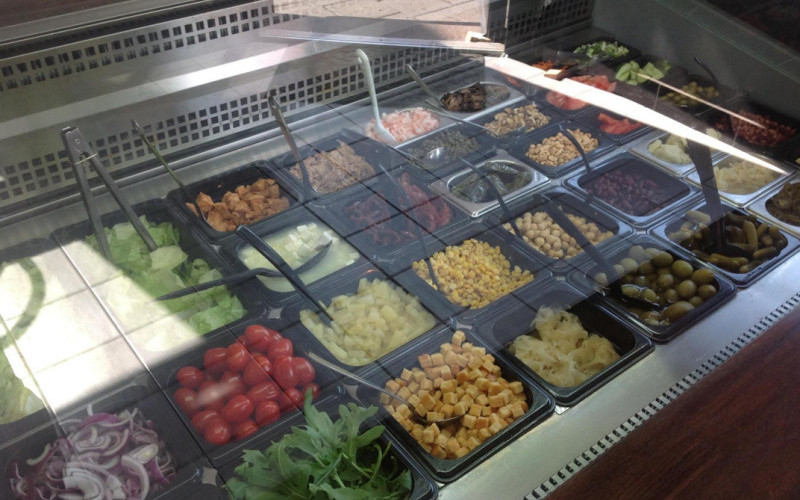 Salladsbar på AA-läge i Uppsala